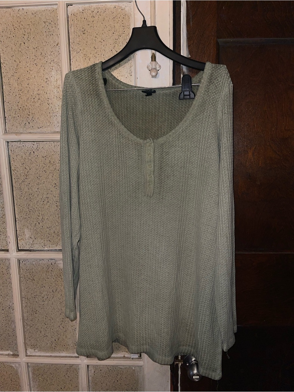 Women’s Scoop Neck Waffle Knit Long Sleeve Sweater Sage Green - Size 3